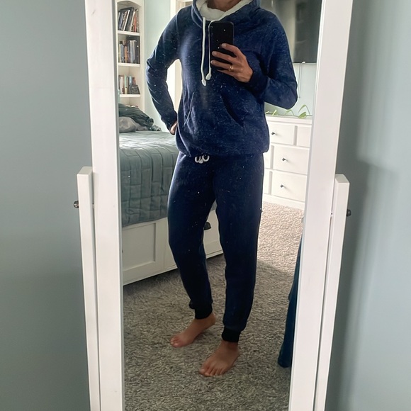 Pajamagram blue loungewear set. - Picture 4 of 7